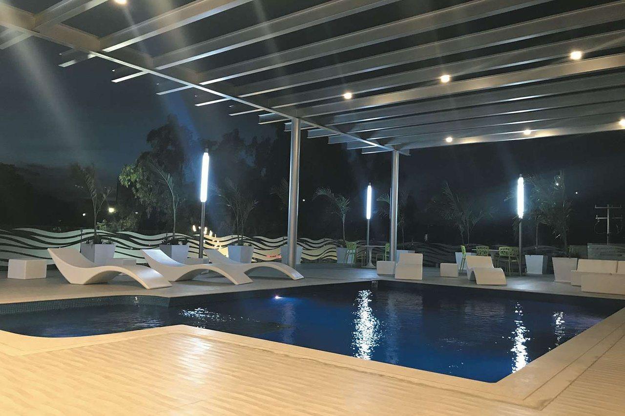 Hilton Garden Inn Leon Poliforum Bagian luar foto